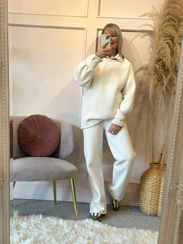 Sweatshirt & Lounge Pant Set - Pale Beige