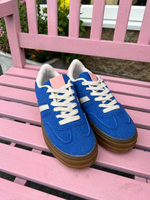 Sport Style Blue Flash Trainer - Blue