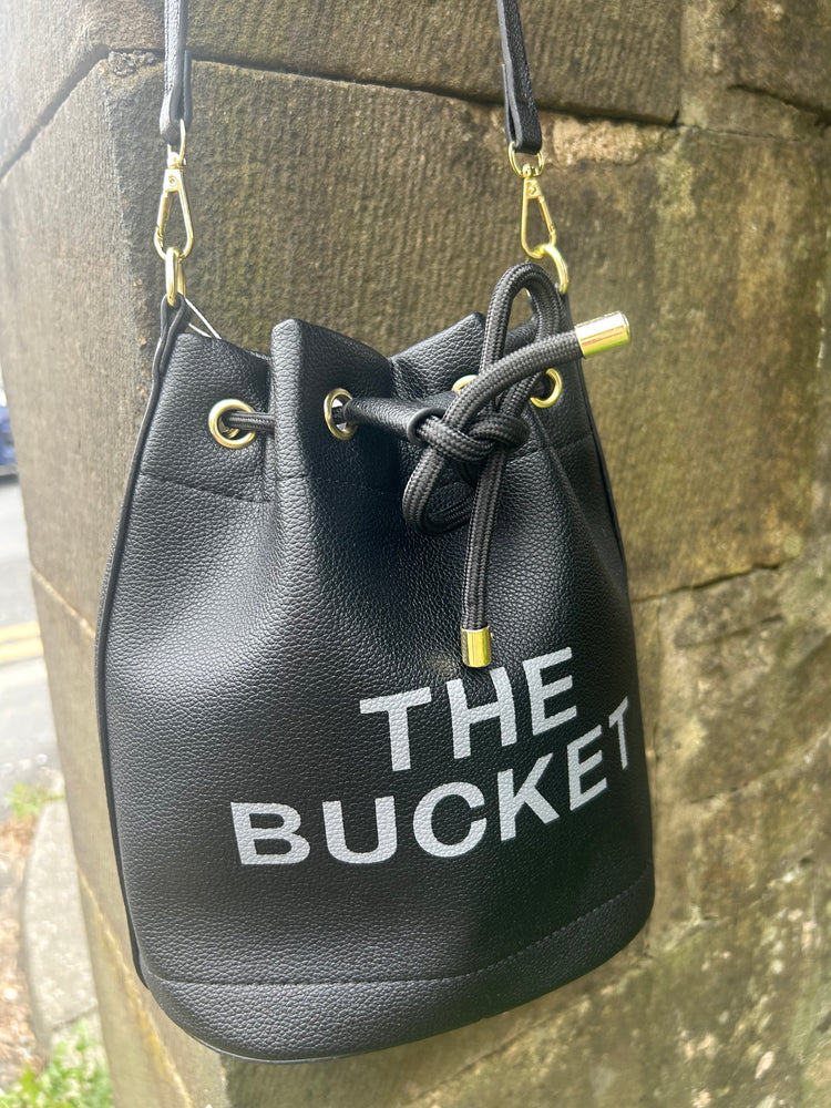 The Bucket Bag Small - Black