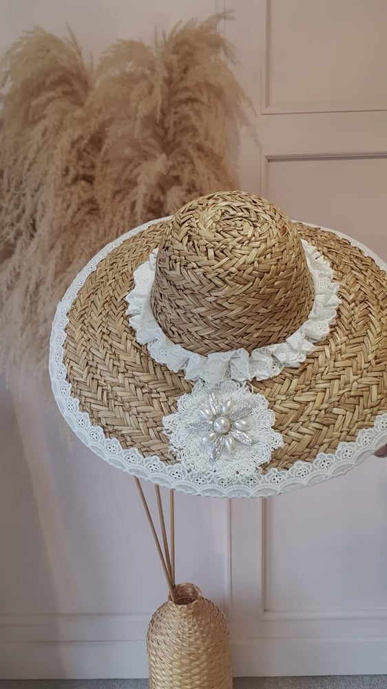 Beautiful Frill & Pearl Straw Sun Hat - Straw/Cream