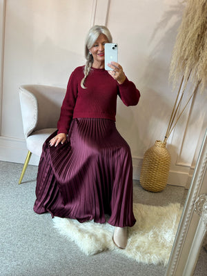 Jumper Top Pleated Skirt Dress - Burgundy