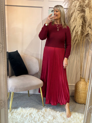 Jumper Top Pleated Skirt Dress - Burgundy