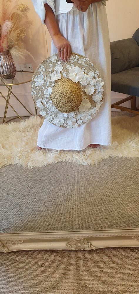 Beautiful Flower Applique & Pearl Sun Hat - Straw/Cream